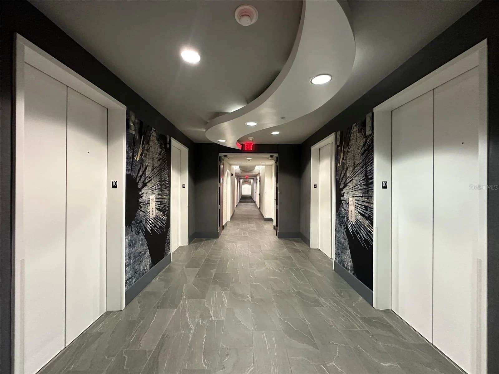 155 COURT Avenue #1911, Orlando, FL 32801 2