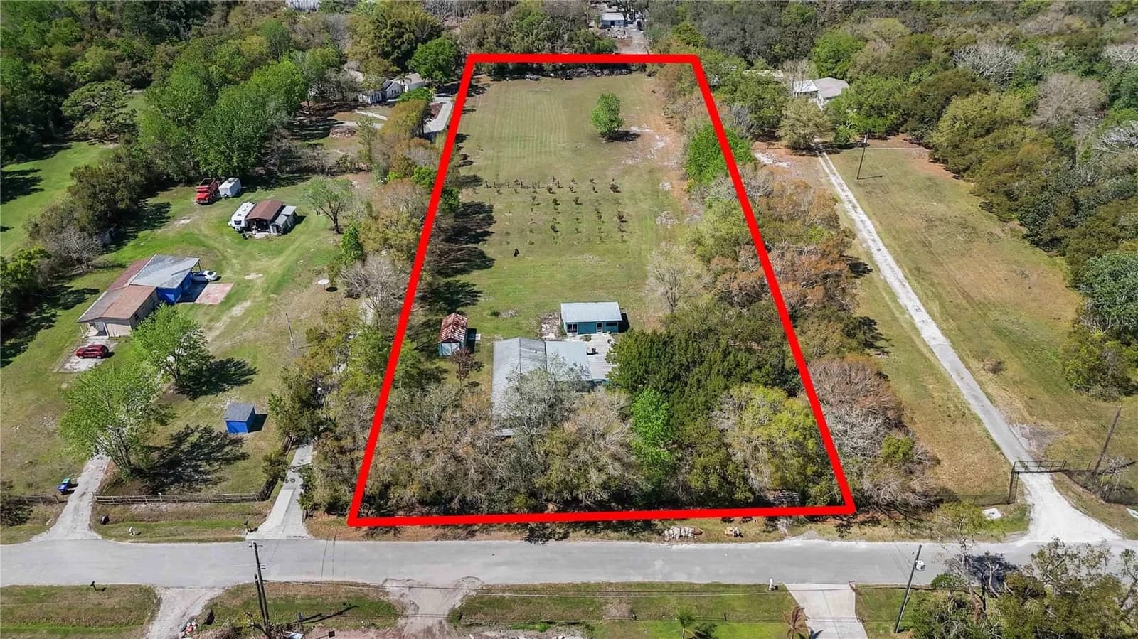 2700 AEIN Road, Orlando, FL 32817 2