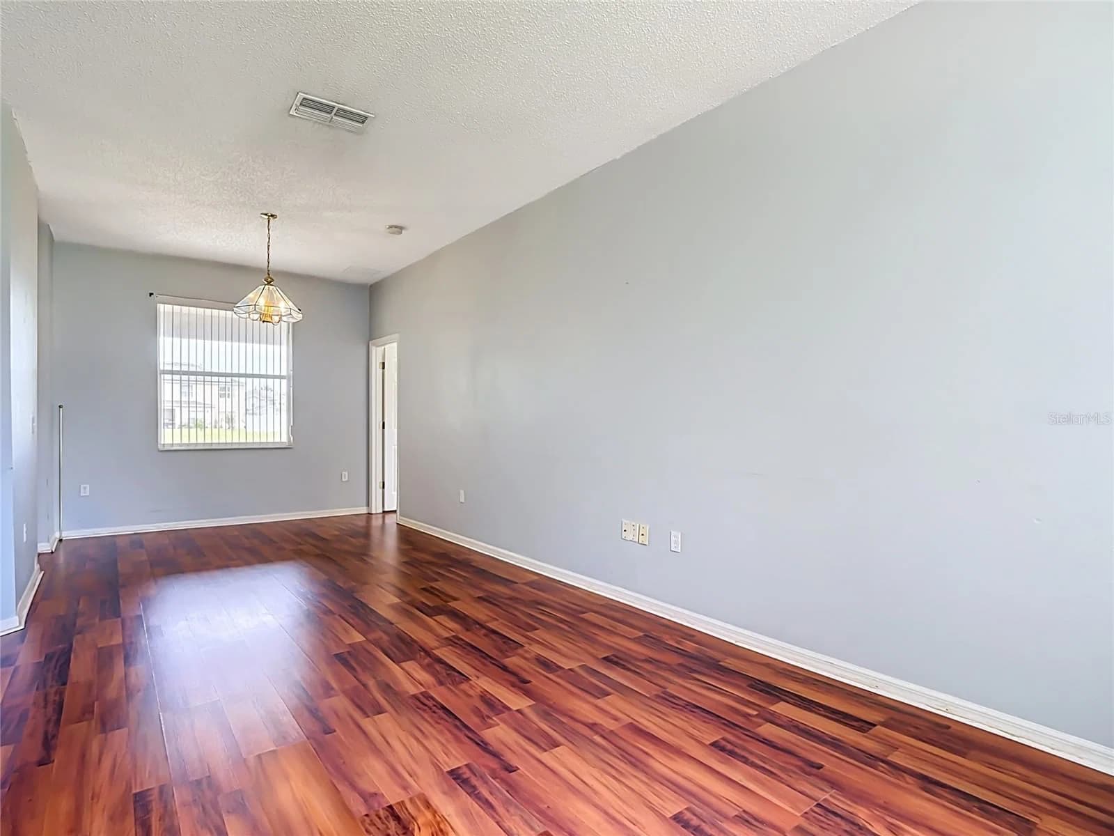 4442 MAPLE CHASE 4