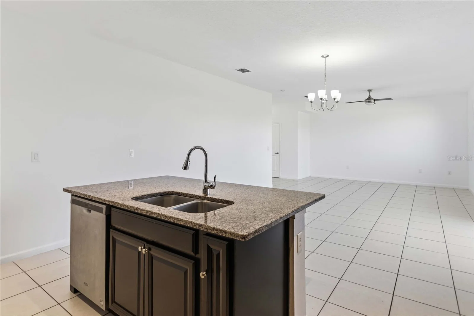 213 TRINITY RIDGE 5
