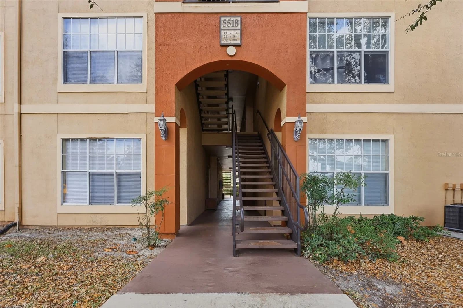 5518 METROWEST Boulevard #11-104 4