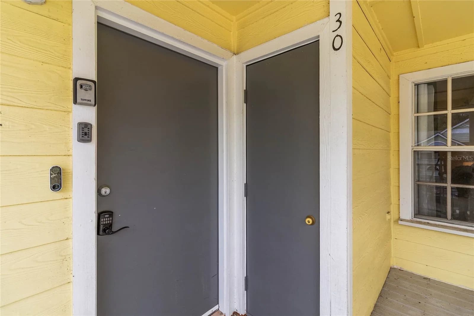 2040 ROYAL BAY 5