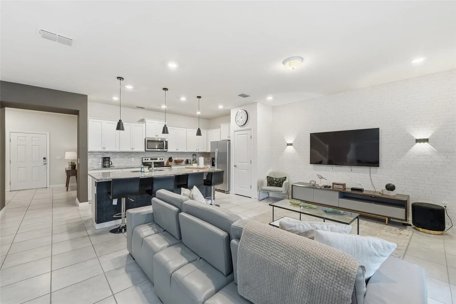 236 JETTY 4