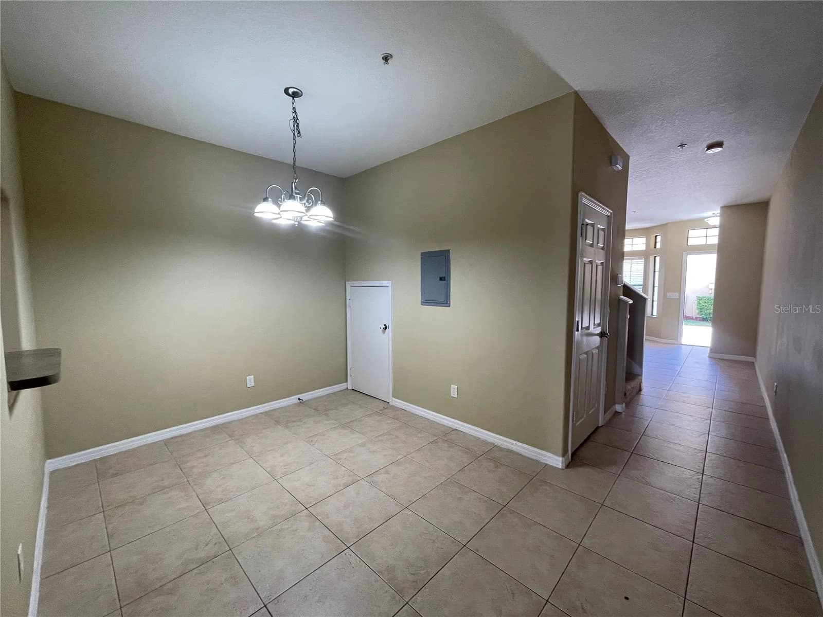 6007 SCOTCHWOOD Glen #32 5