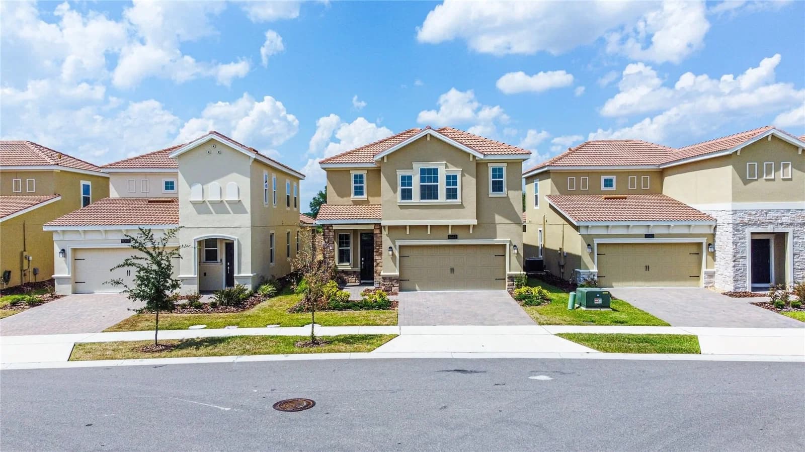 1043 BLACKWOLF RUN 3