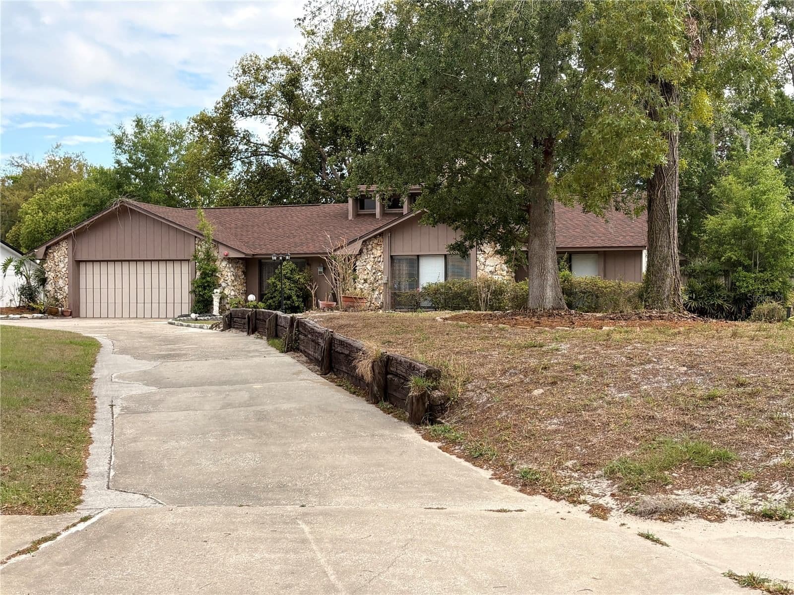 4504 CRIMSON Court, Orlando, FL 32808 2