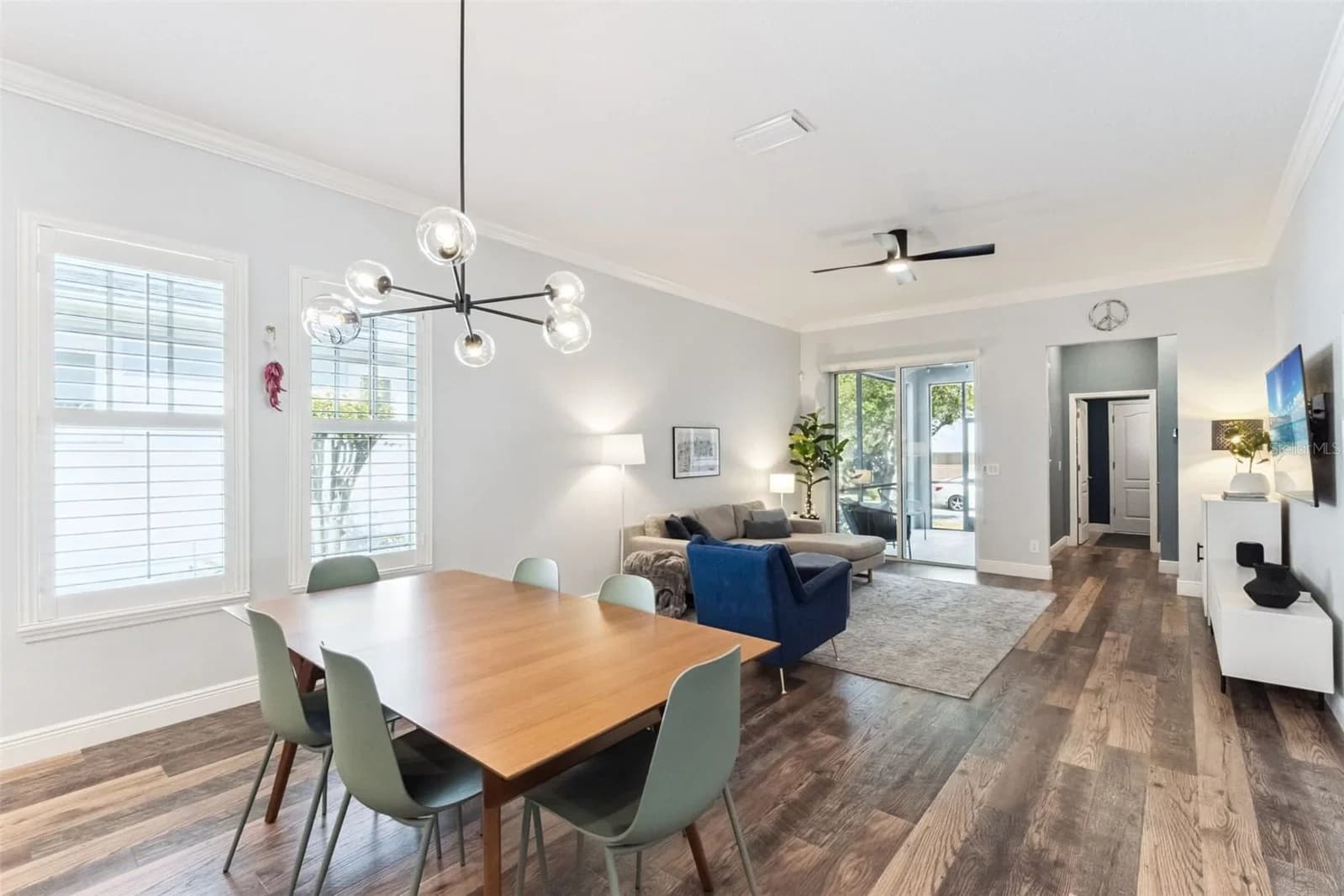 8257 LOWER PERSE Circle 4