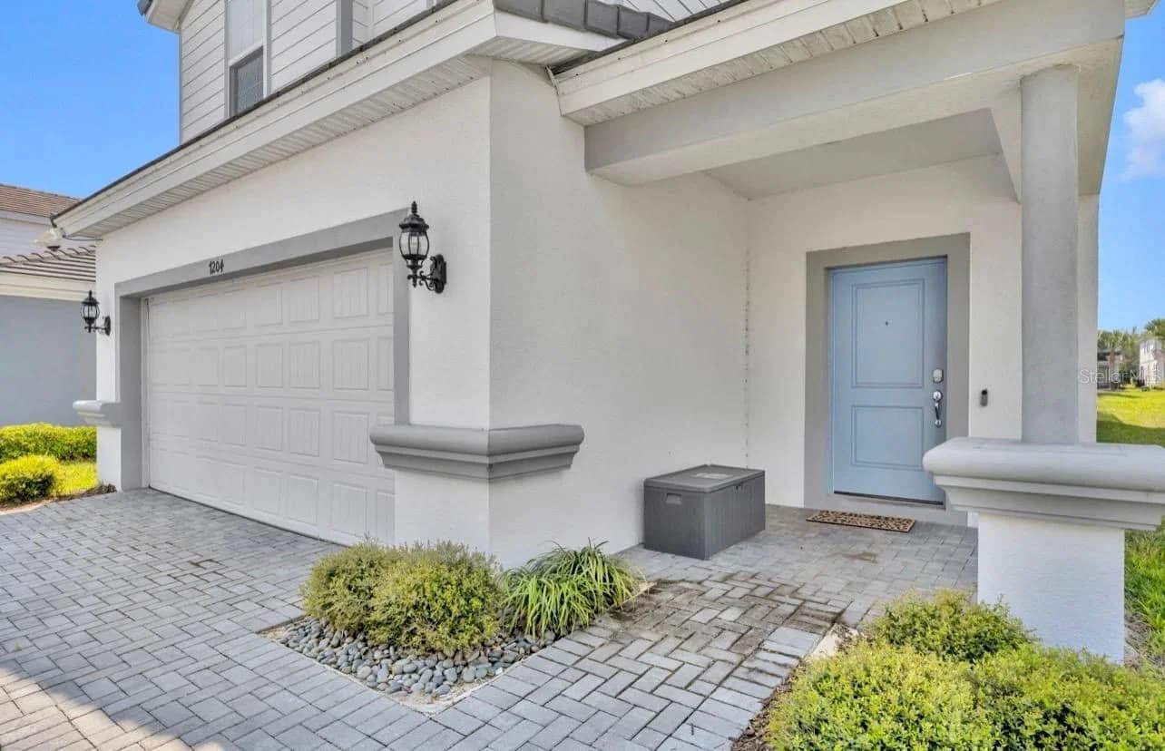 7204 OAKMOSS 3