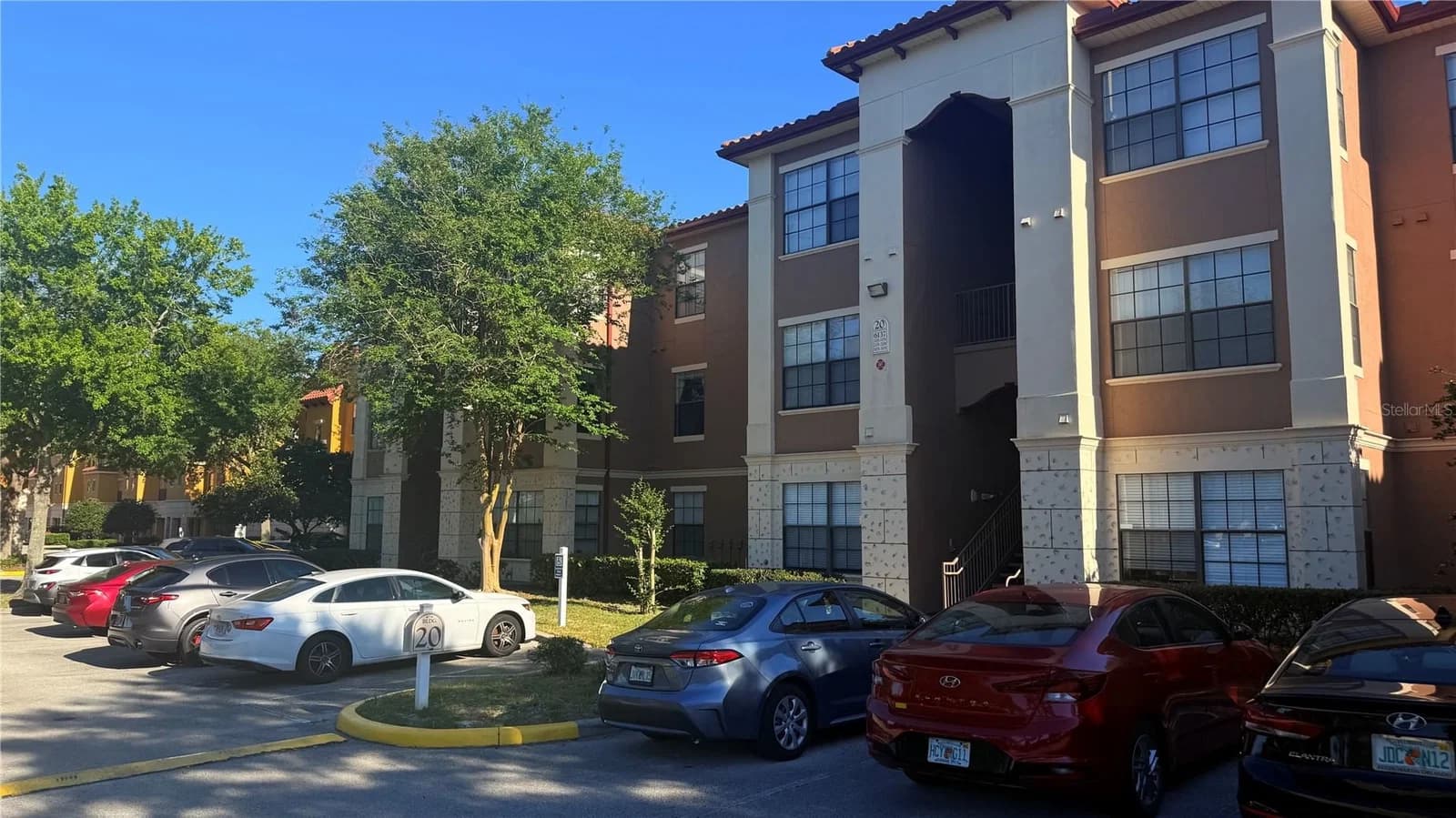 6137 METROWEST Boulevard #307, Orlando, FL 32835 2