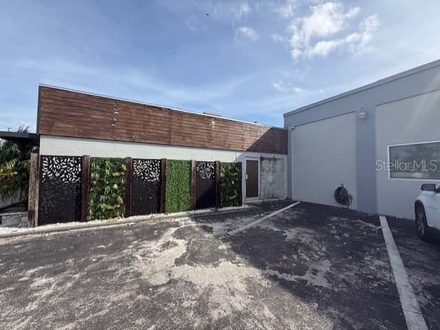 3852 L B MCLEOD Road, Orlando, FL 32805 2