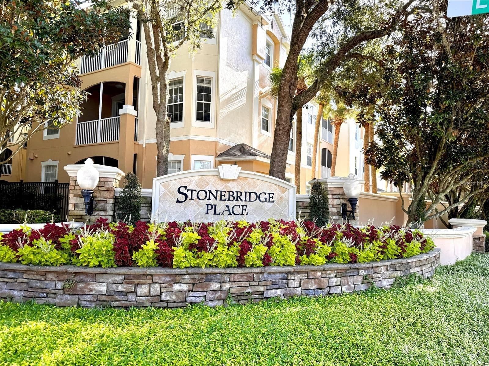 3190 DANTE Drive #304, Orlando, FL 32835