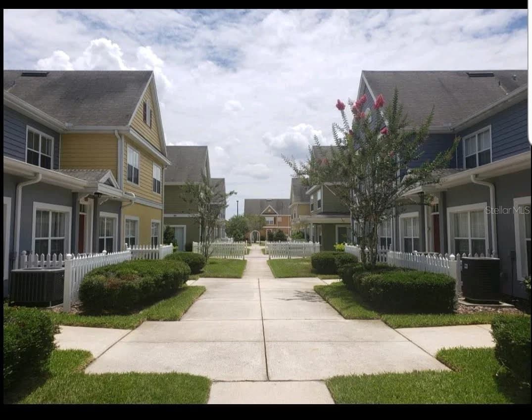 4562 JONAFREE, Kissimmee, FL 34746 3