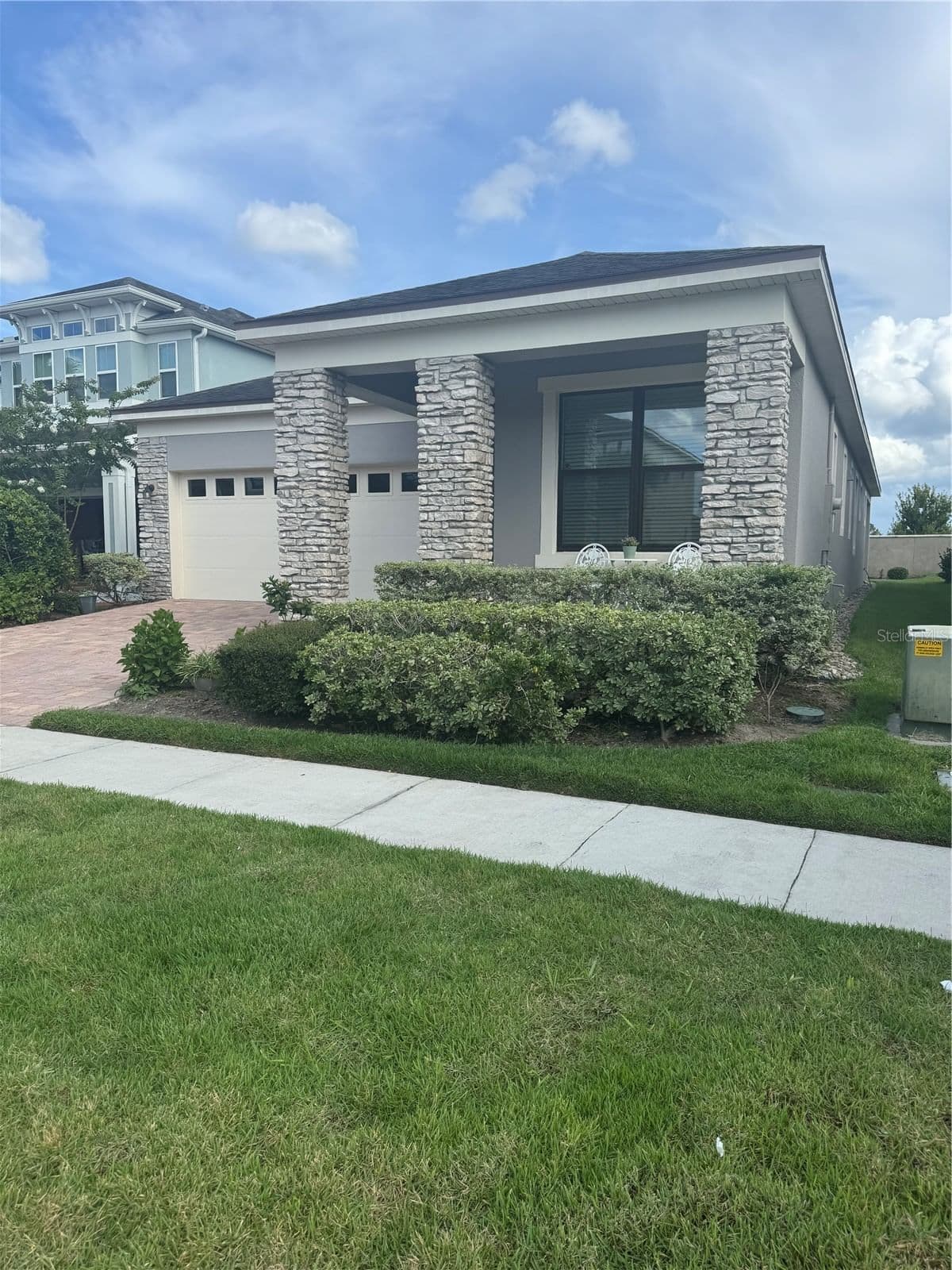 2514 NOUVEAU, Kissimmee, FL 34741 2