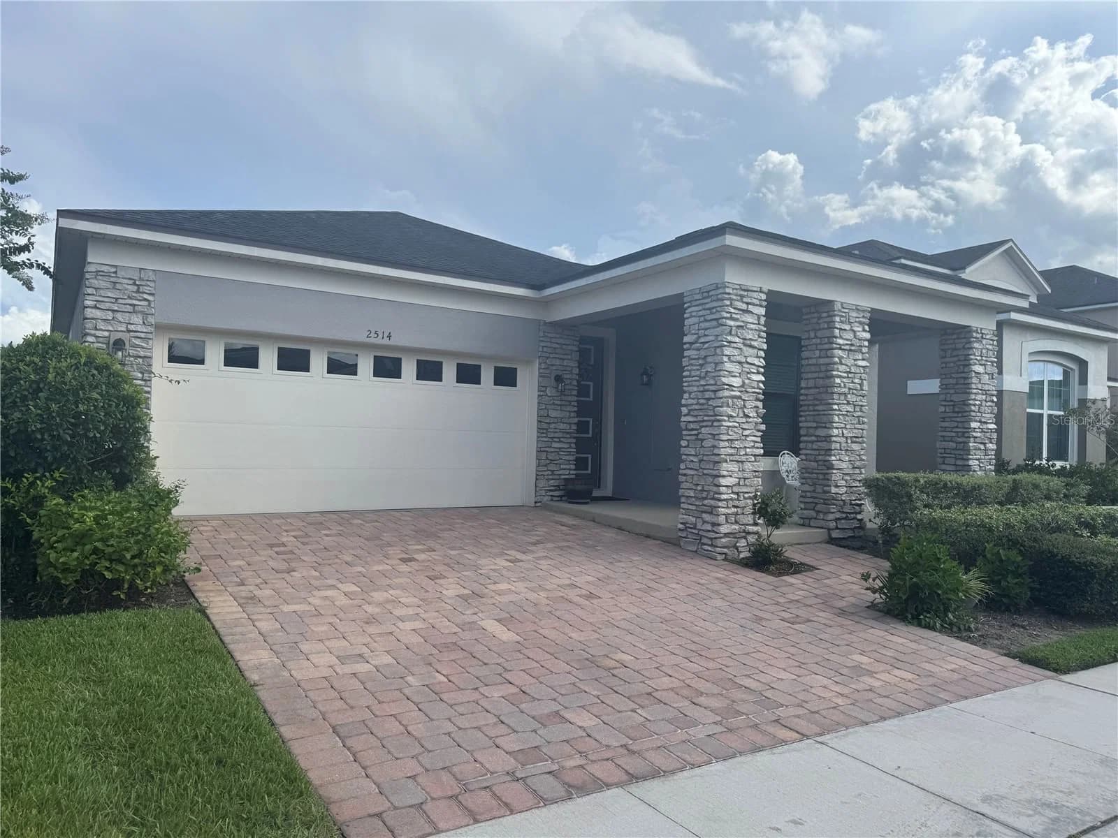 2514 NOUVEAU, Kissimmee, FL 34741 3