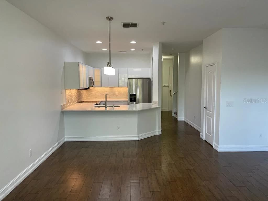 3153 CAPRI ISLE Way 5
