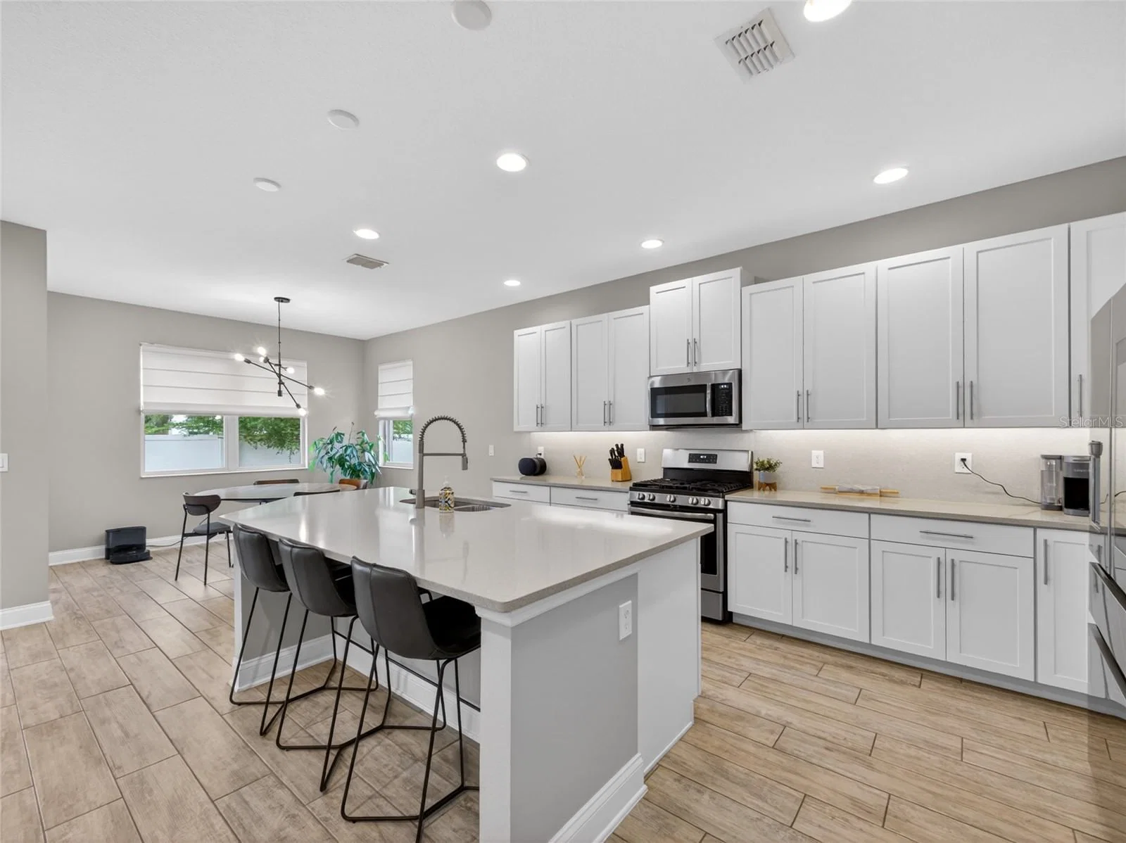 11209 LEMON LAKE Boulevard, Orlando, FL 32836 3