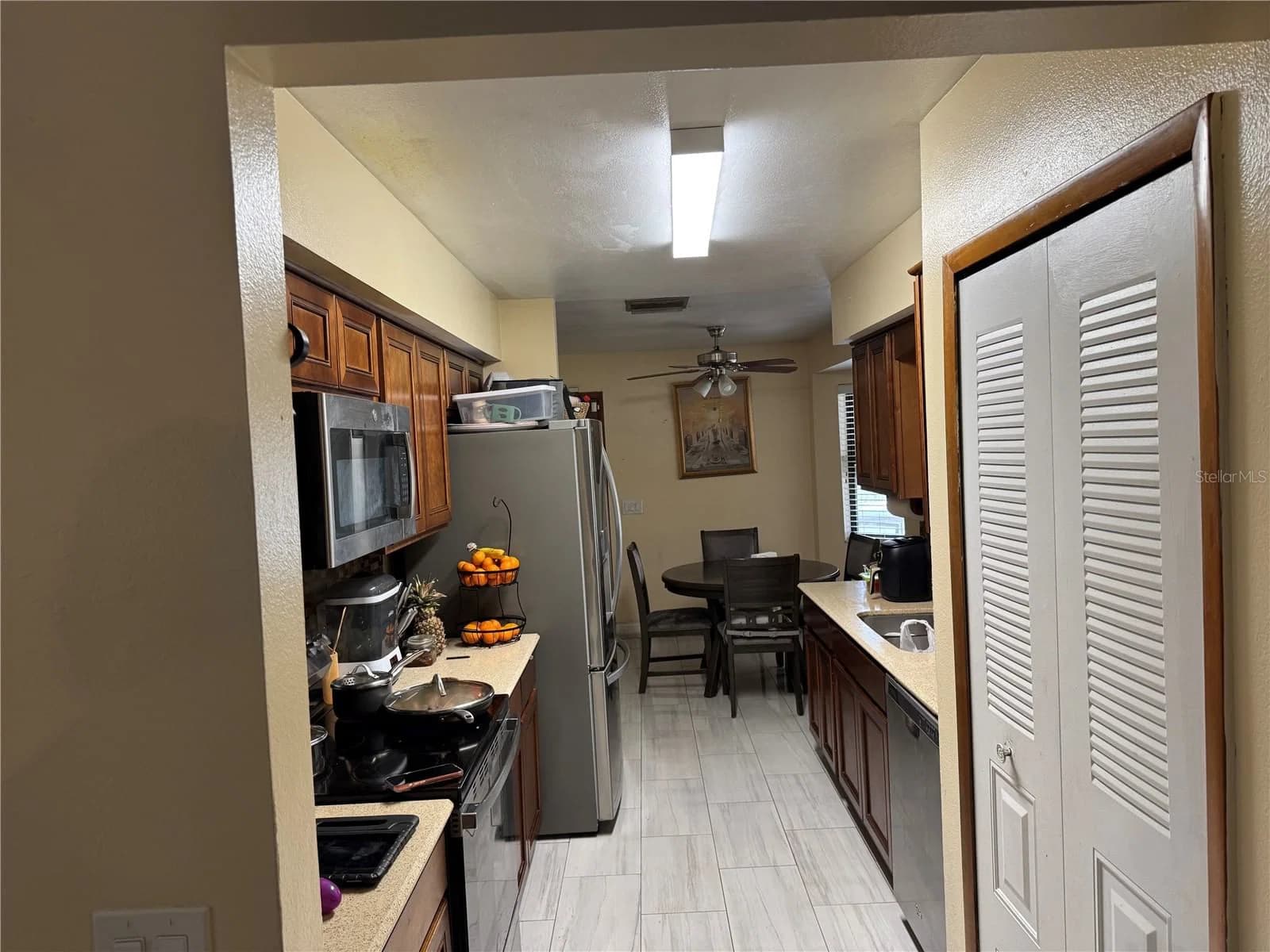 1410 MONITOR Avenue, Orlando, FL 32818 2
