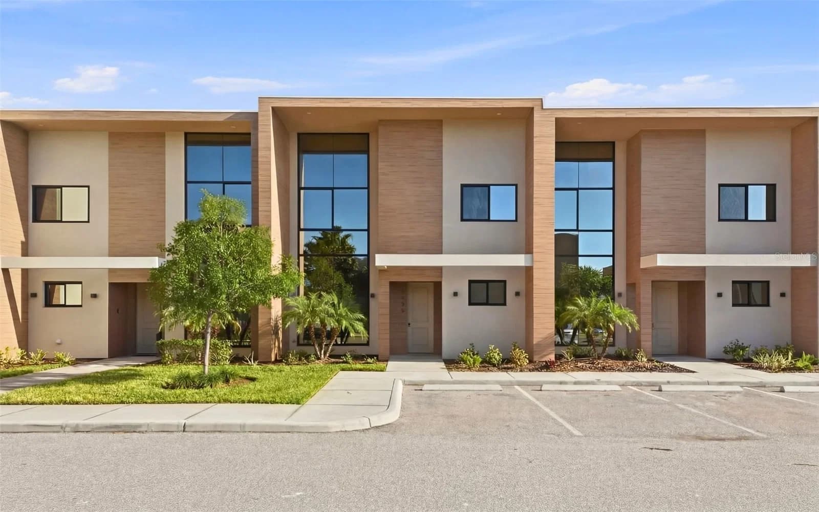 7455 BROOKLYN, Kissimmee, FL 34747