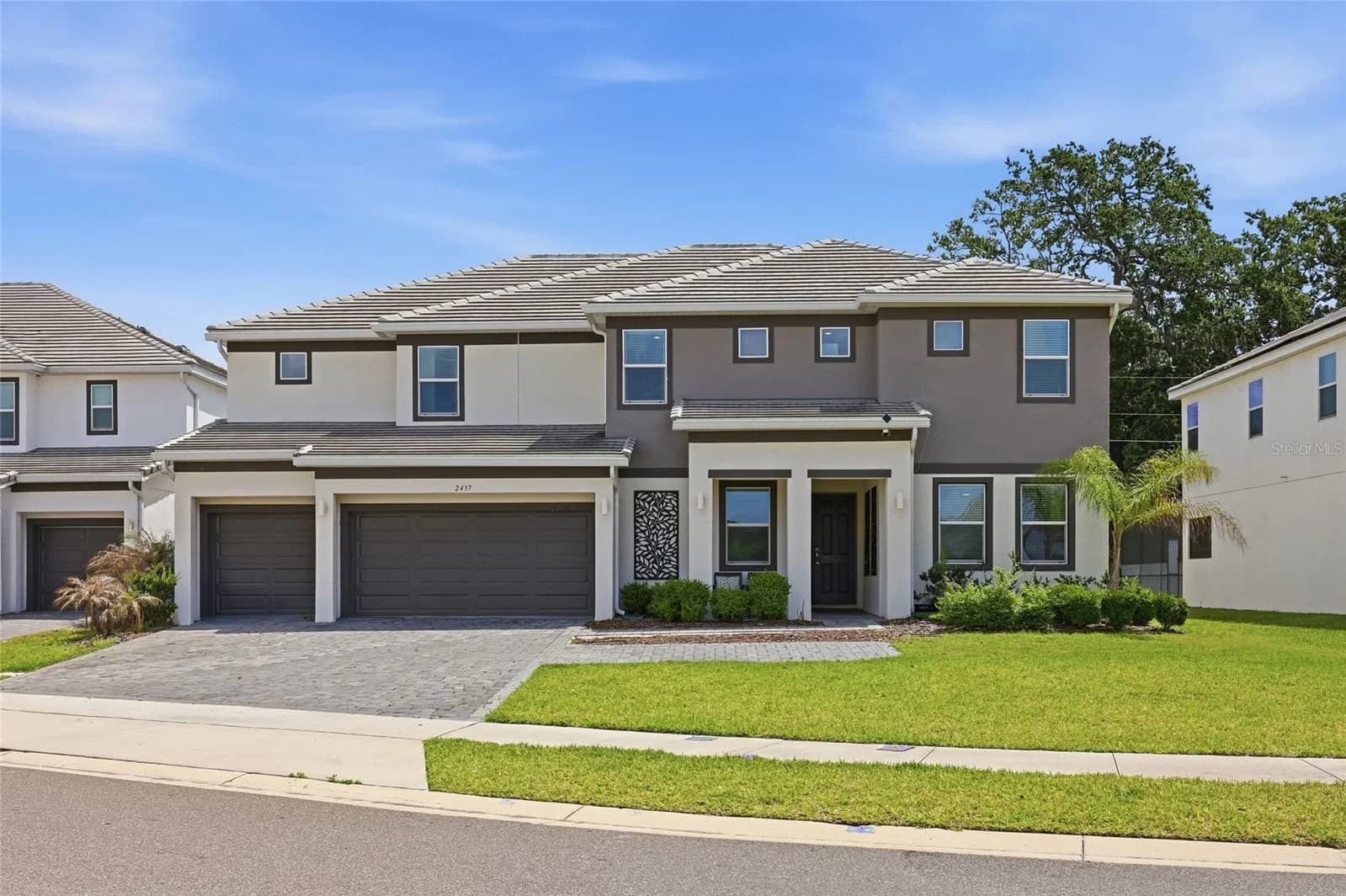 2437 SHANTI, Kissimmee, FL 34746 3