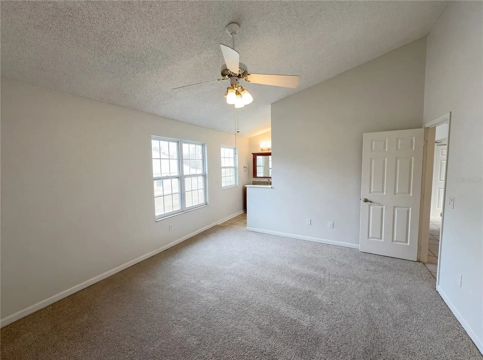 2000 PLAINFIELD Drive 4