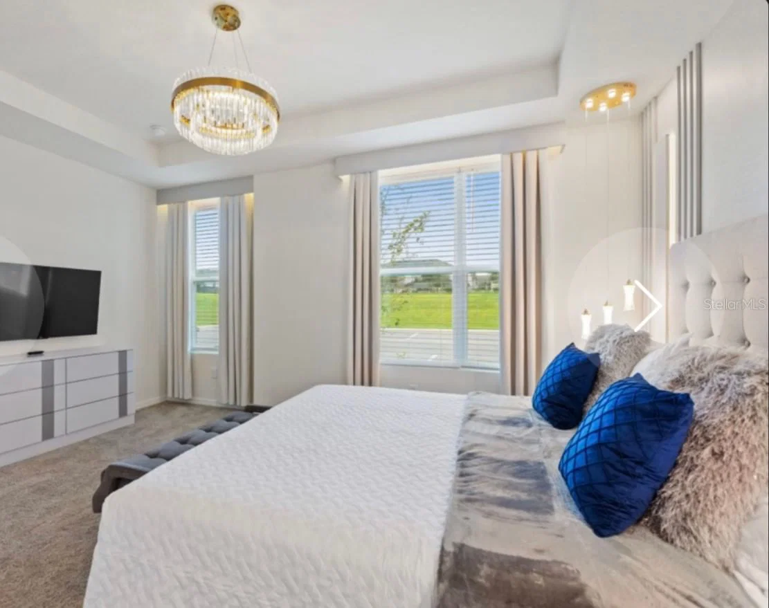 1692 TROPICAL PALMS 4