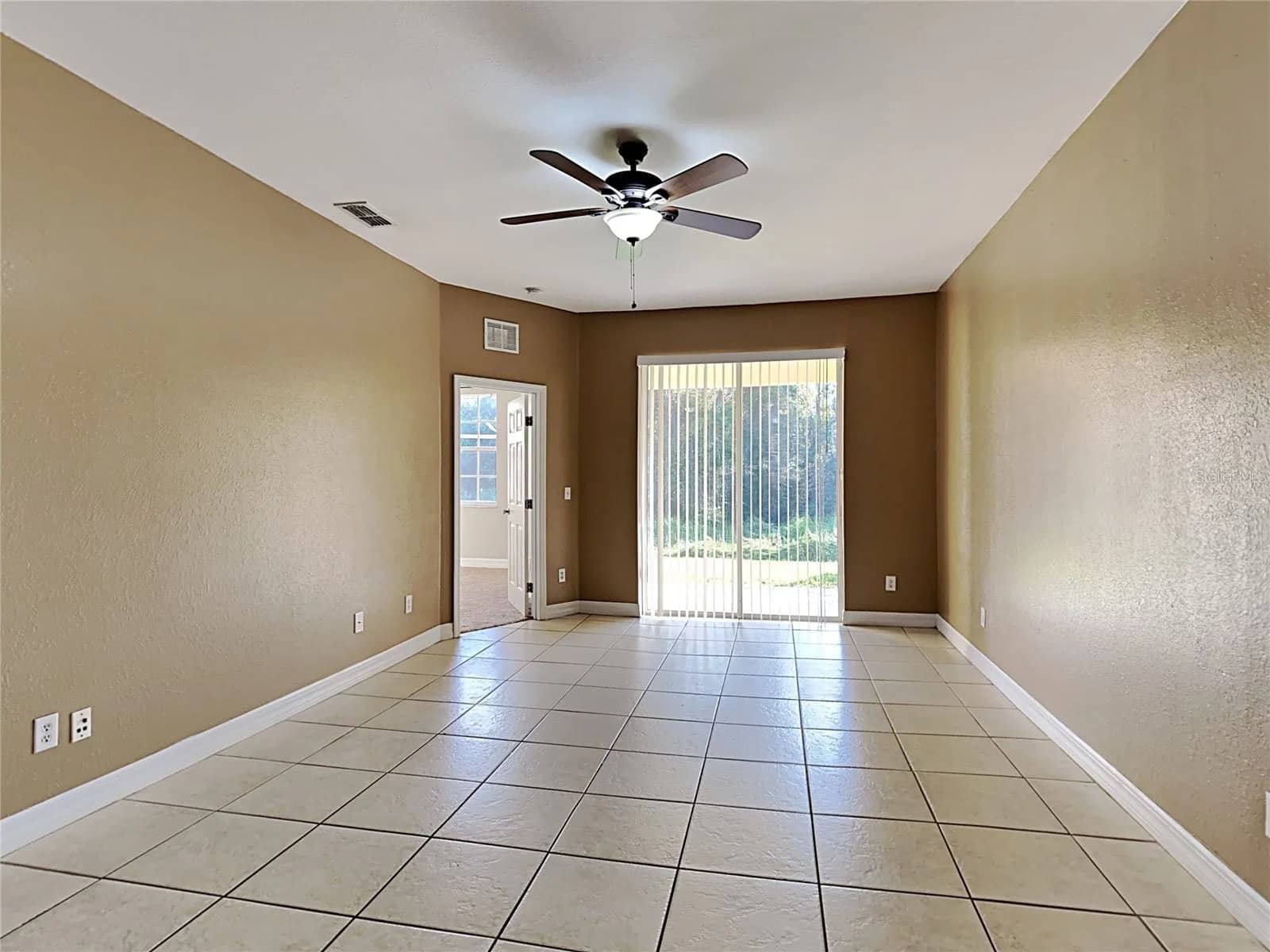 176 OCEAN BLUFF 2