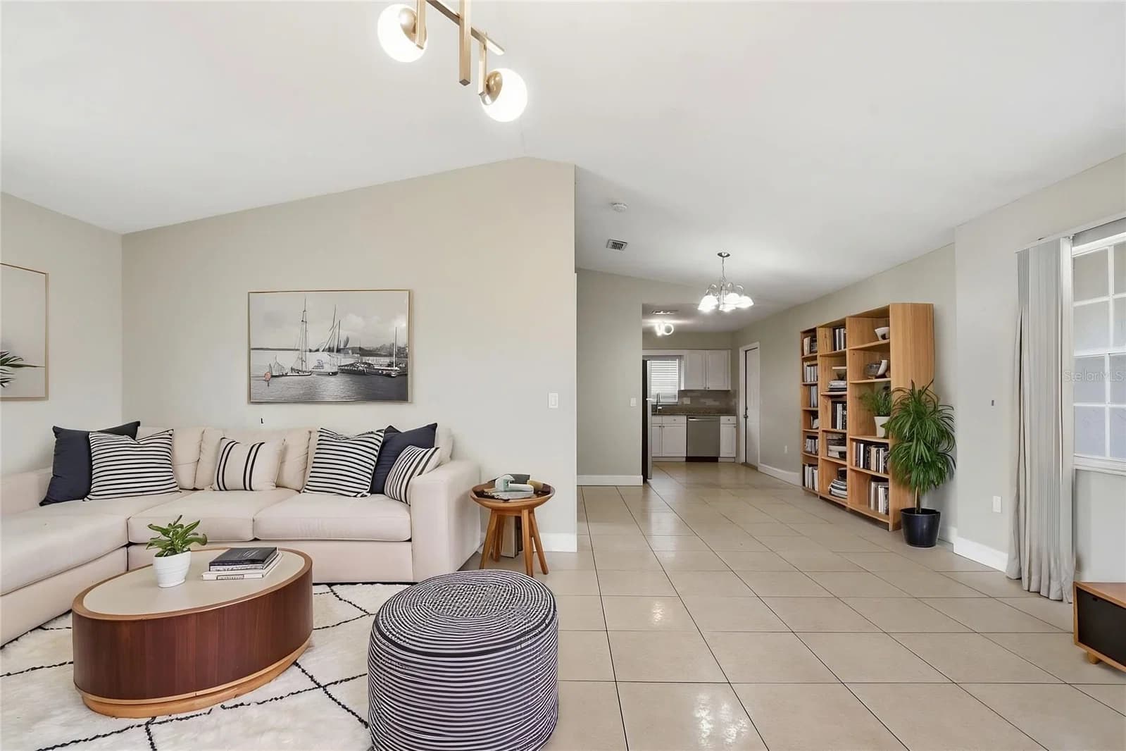 2762 MYAKKA Drive, Orlando, FL 32839 2