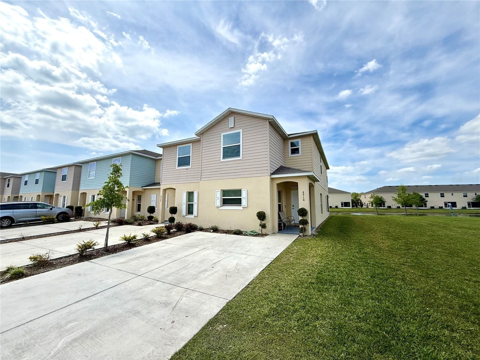 4910 CORAL CASTLE 4