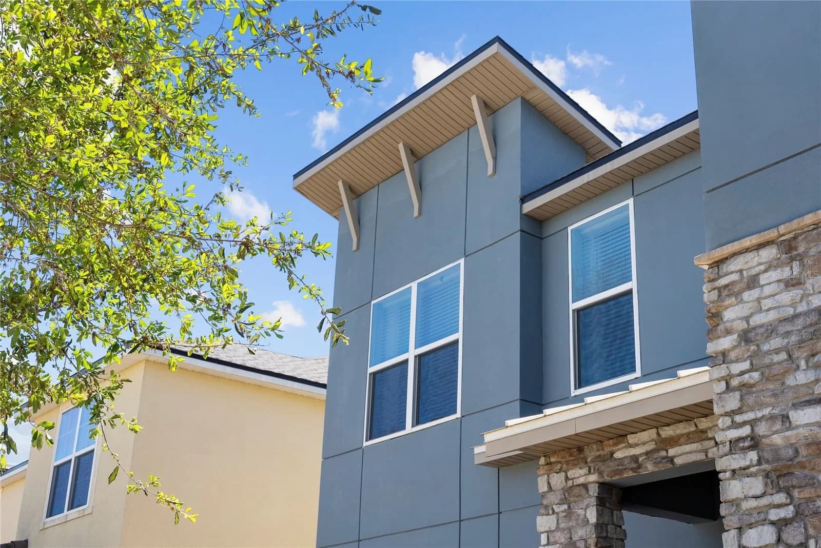 9014 PELICAN COVE 5