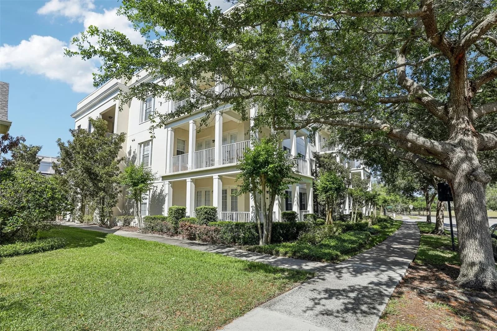 2315 UPPER PARK Road #302, Orlando, FL 32814 2