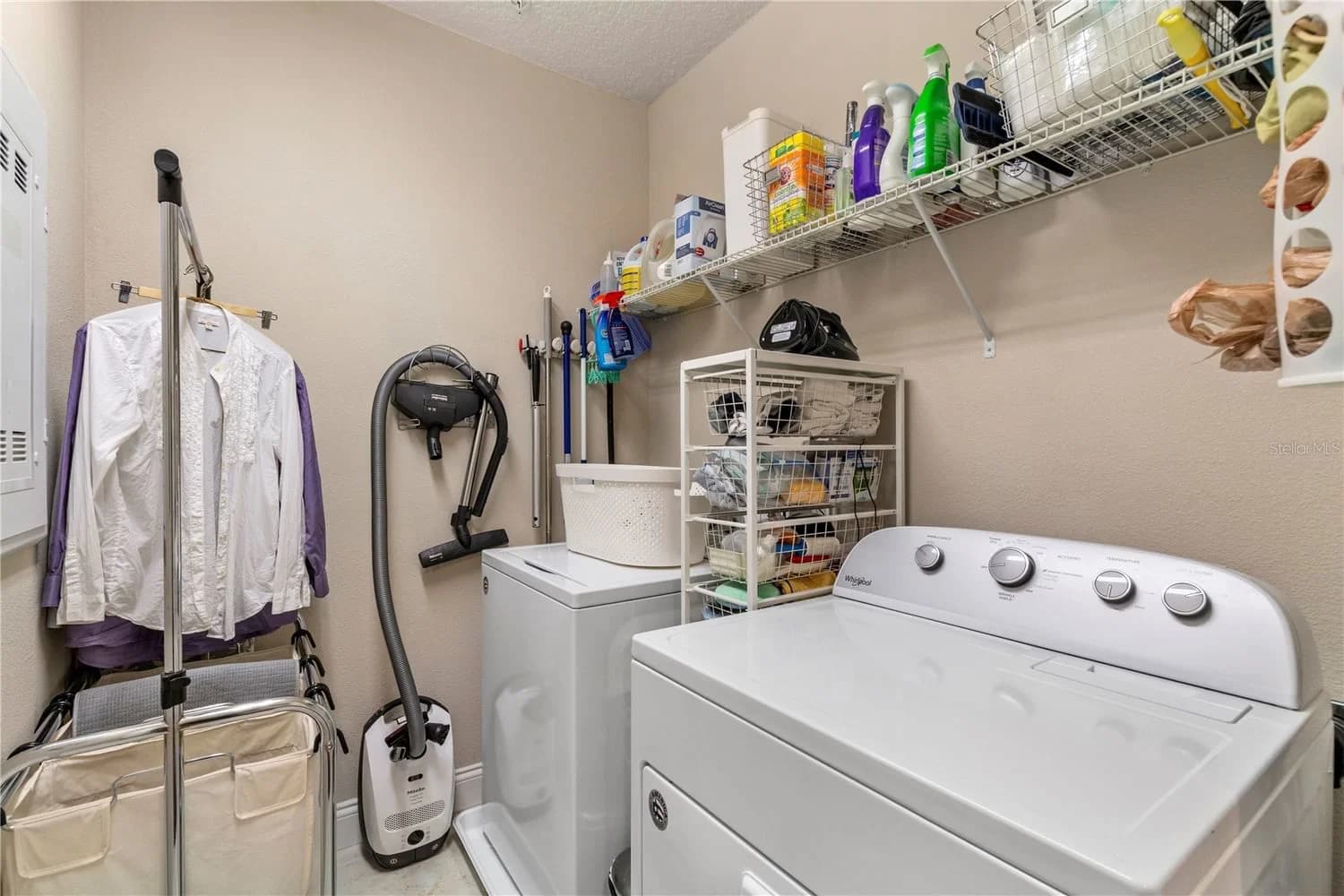 7573 LAUREATE Boulevard #1-307 4