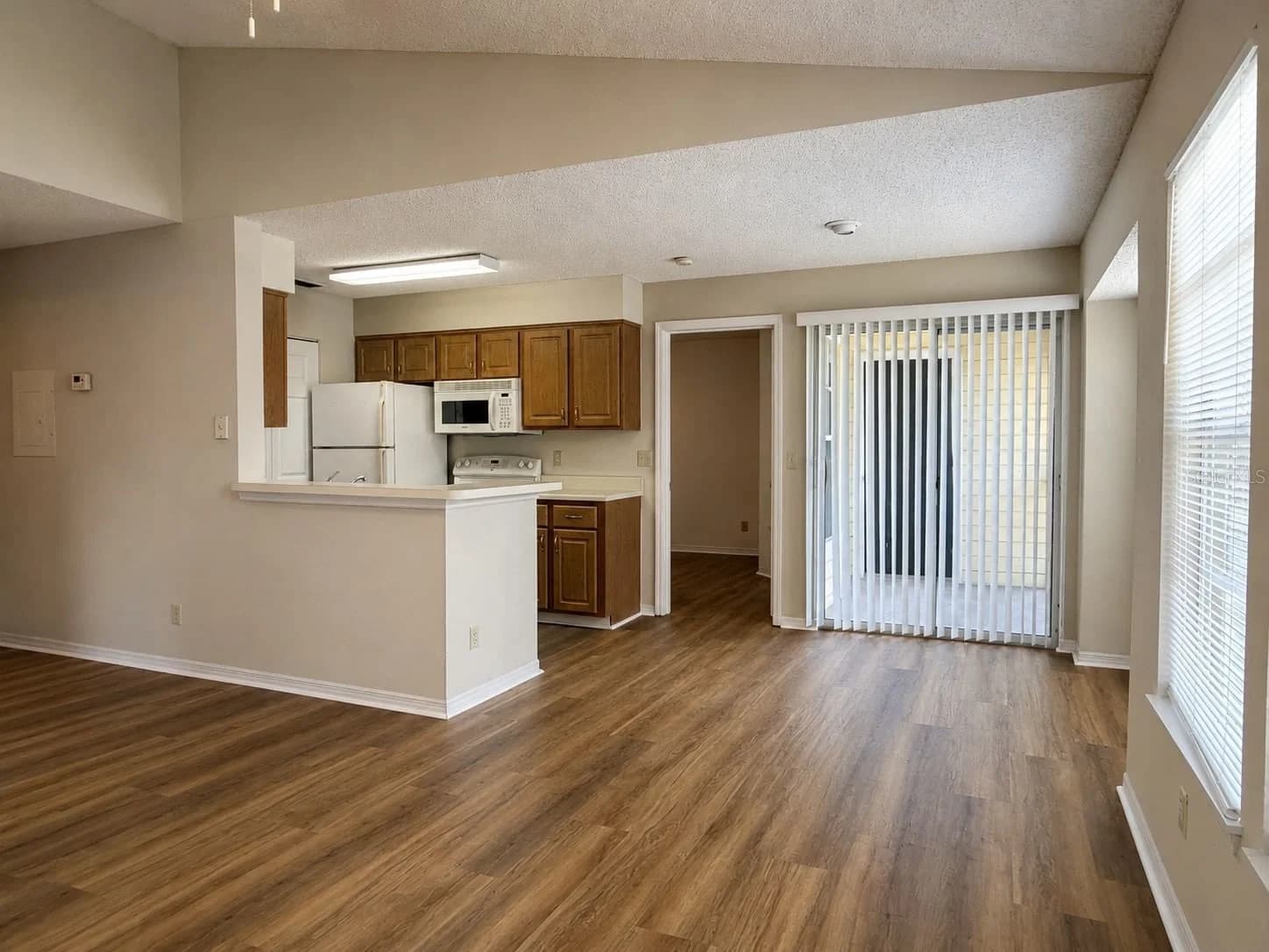 1063 HIAWASSEE Road #1628, Orlando, FL 32835 3