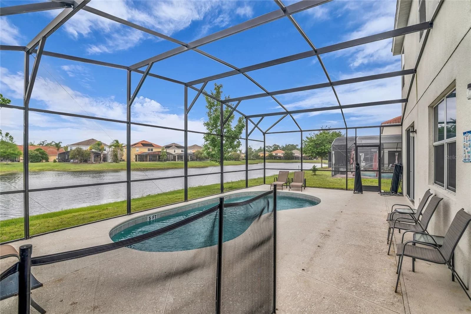 2576 SHANTI, Kissimmee, FL 34746 3