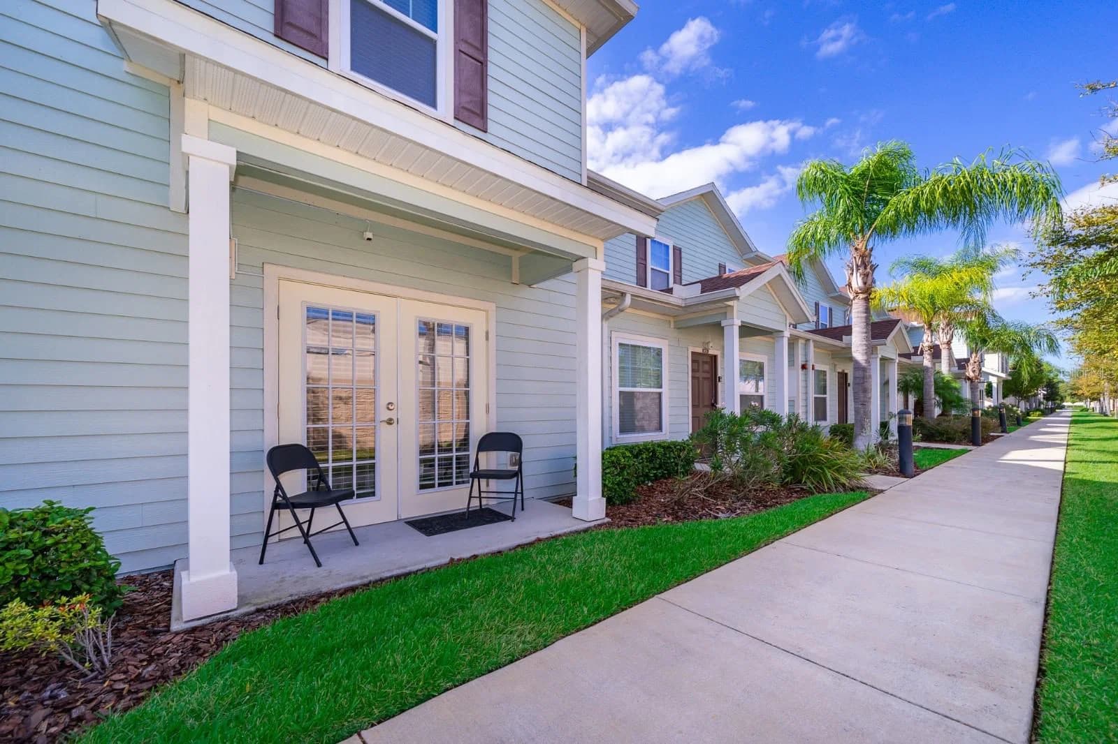 8913 SHINE, Kissimmee, FL 34747 2
