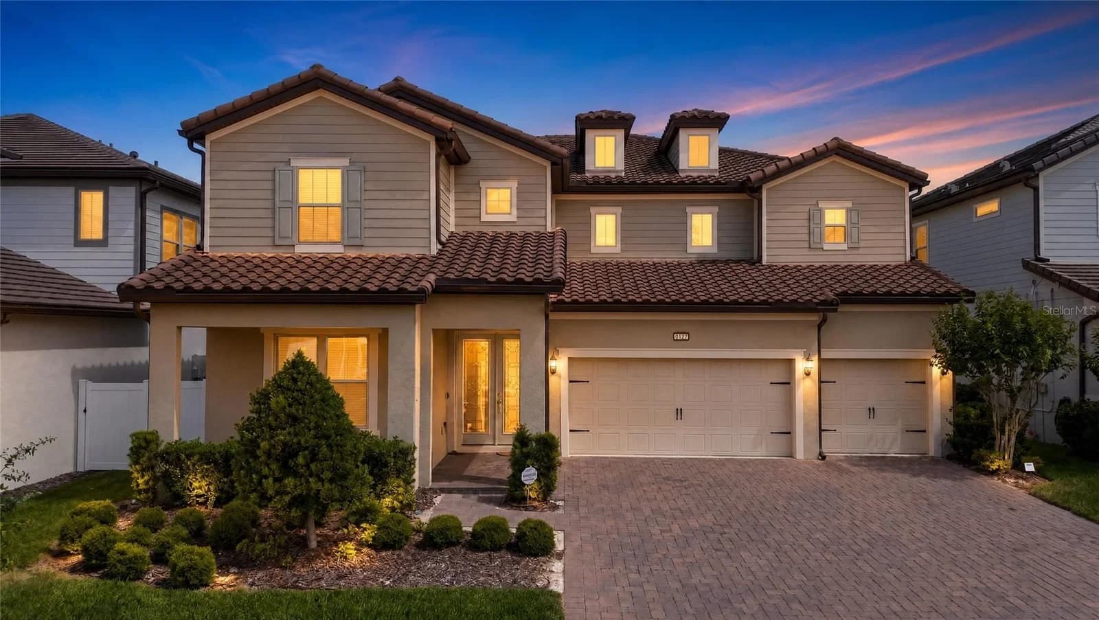8059 LEAF GROVE Circle, Orlando, FL 32836