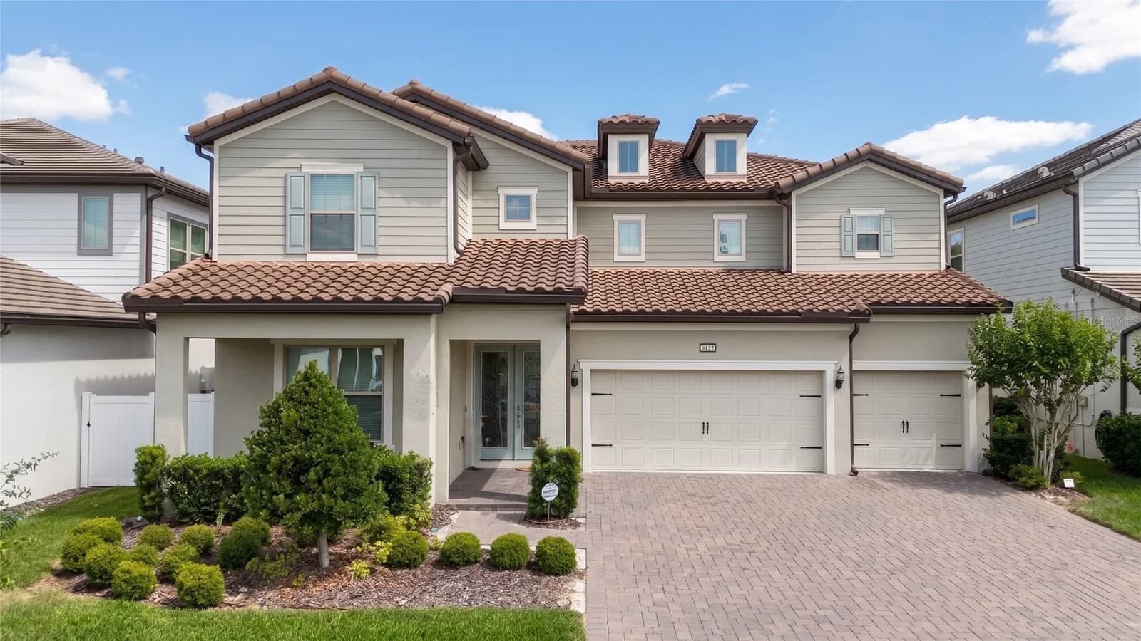 8059 LEAF GROVE Circle, Orlando, FL 32836 2