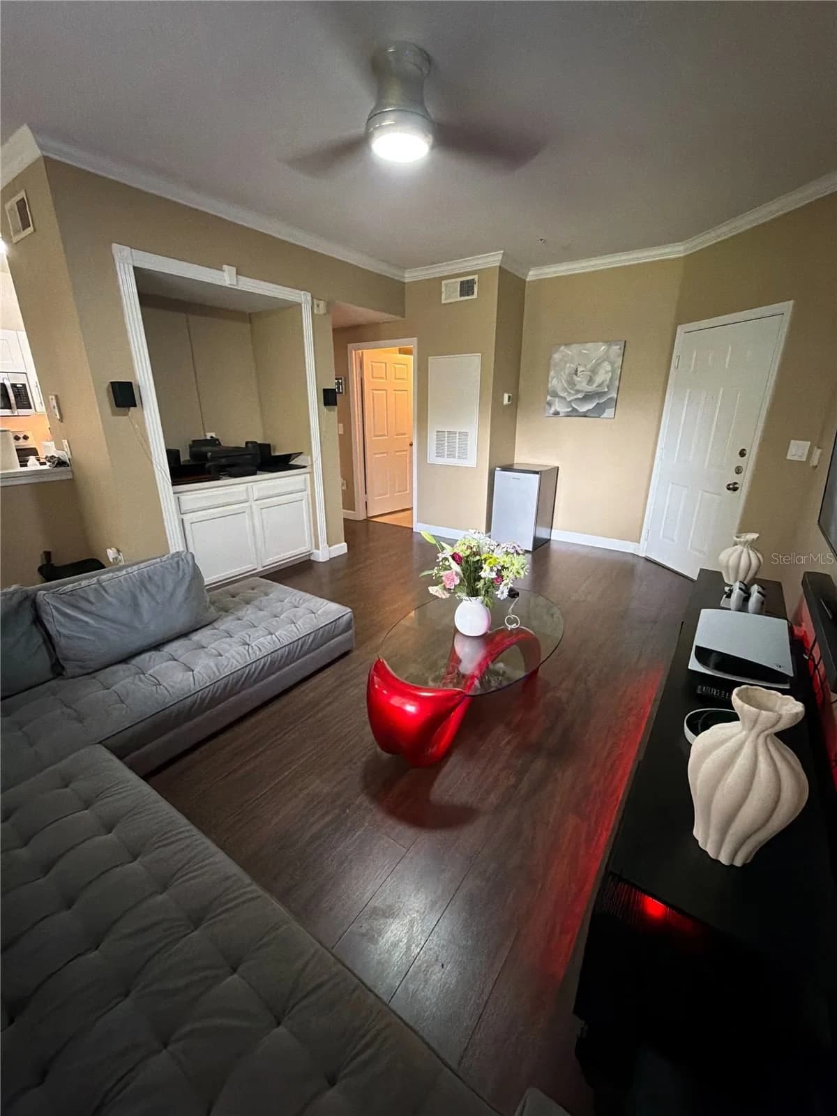 2600 ROBERT TRENT JONES Drive #914 4