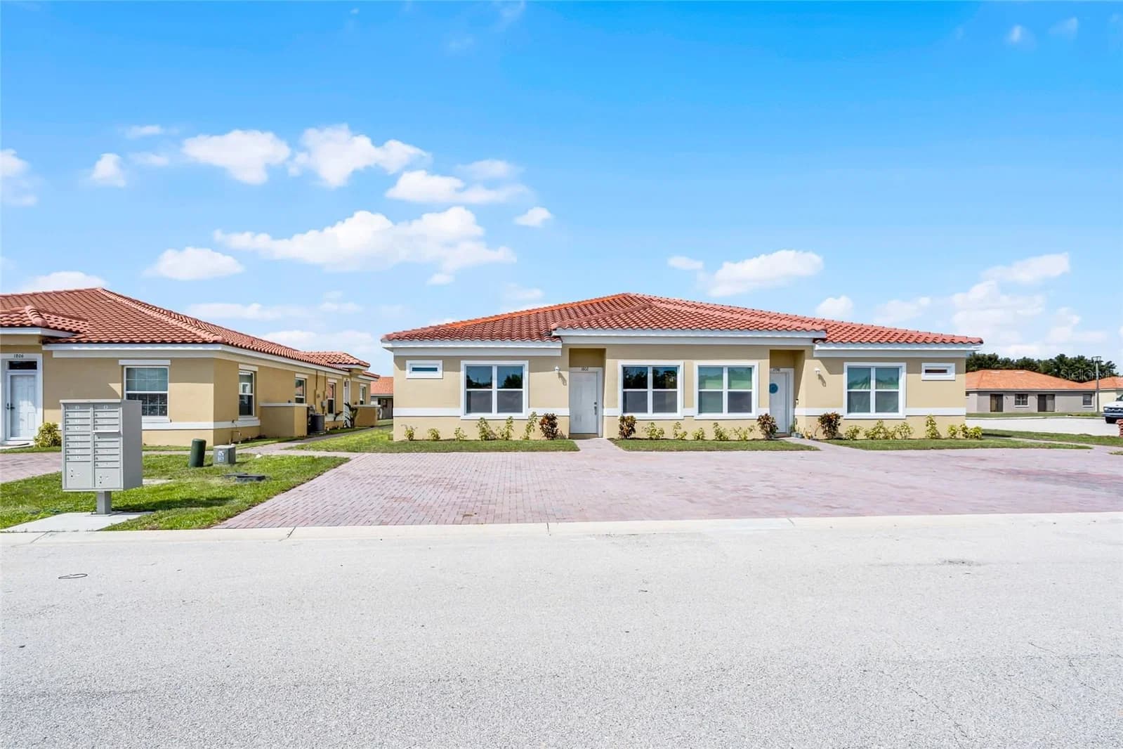 1828 CORIANDER, Kissimmee, FL 34759 3