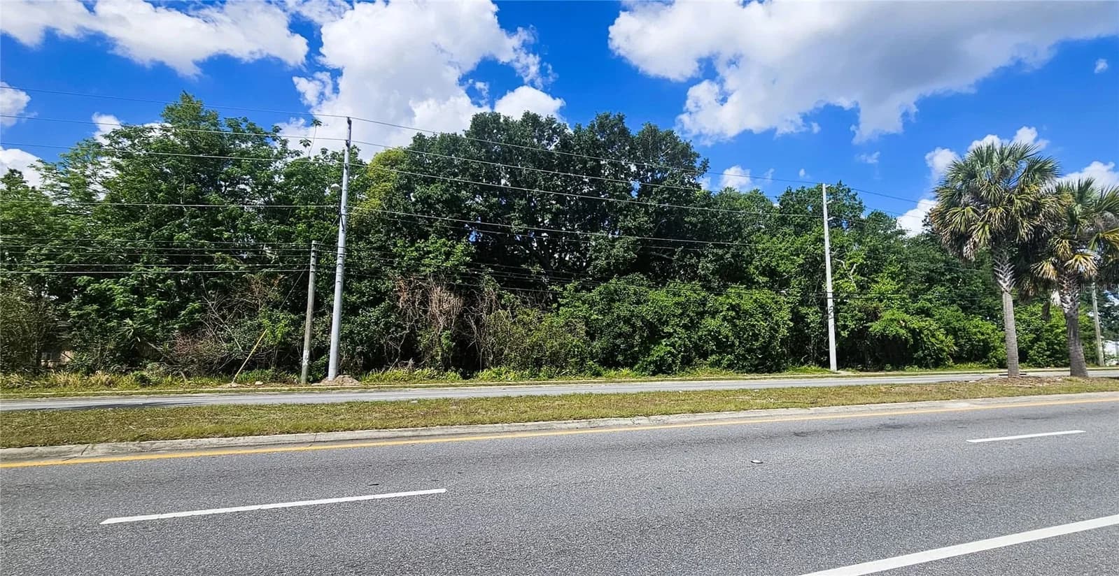2516 GOLDENROD Road, Orlando, FL 32822 3