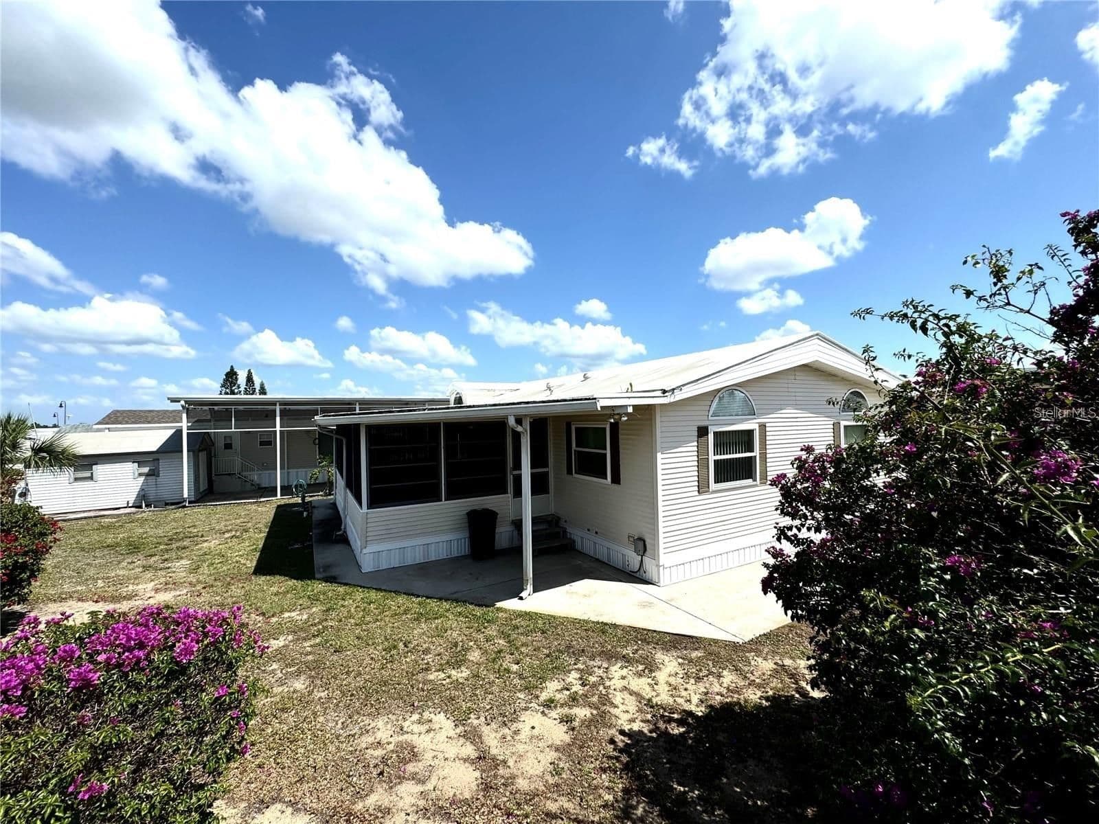 917 ST GEORGE 5