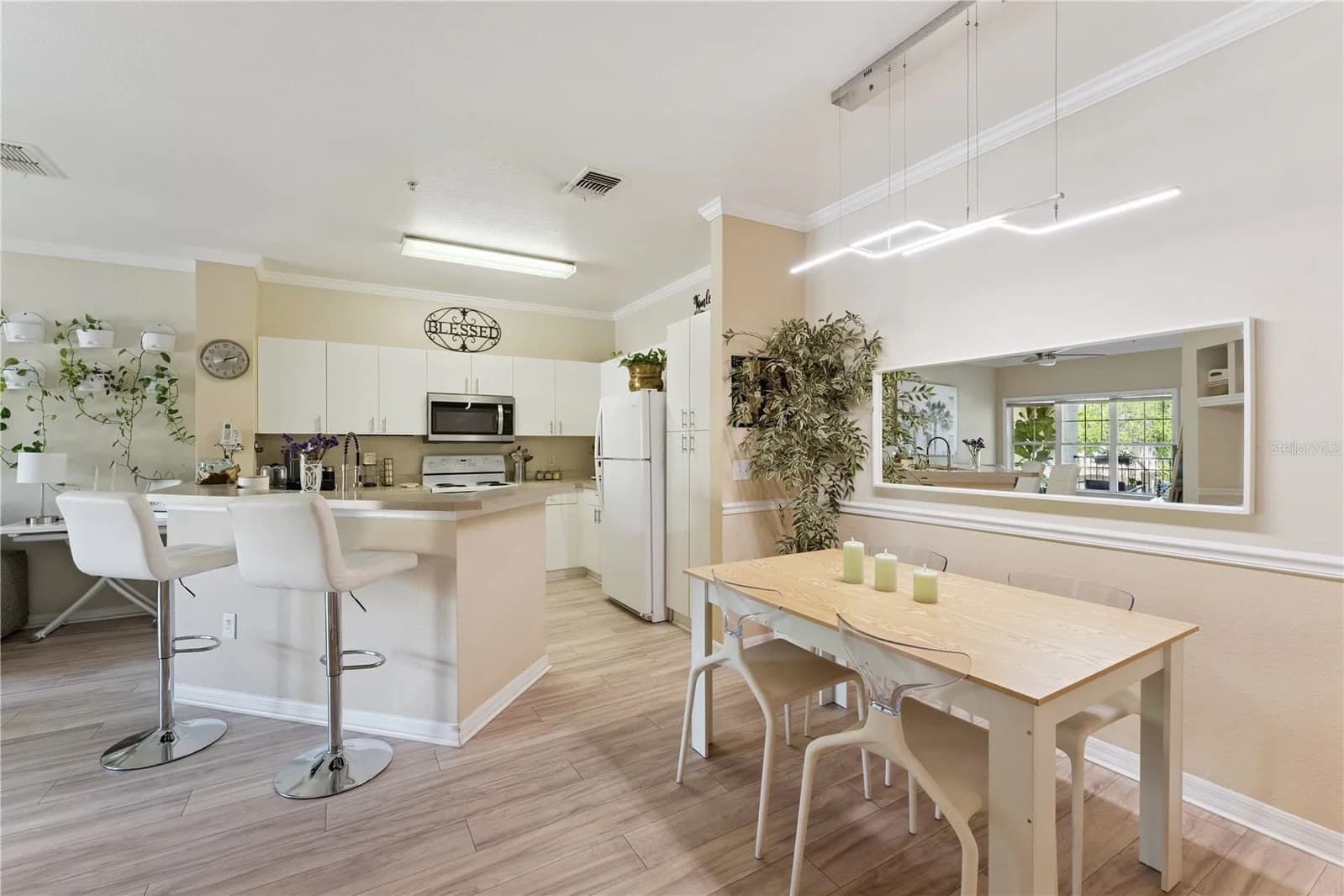 3751 CONROY Road #2325 5