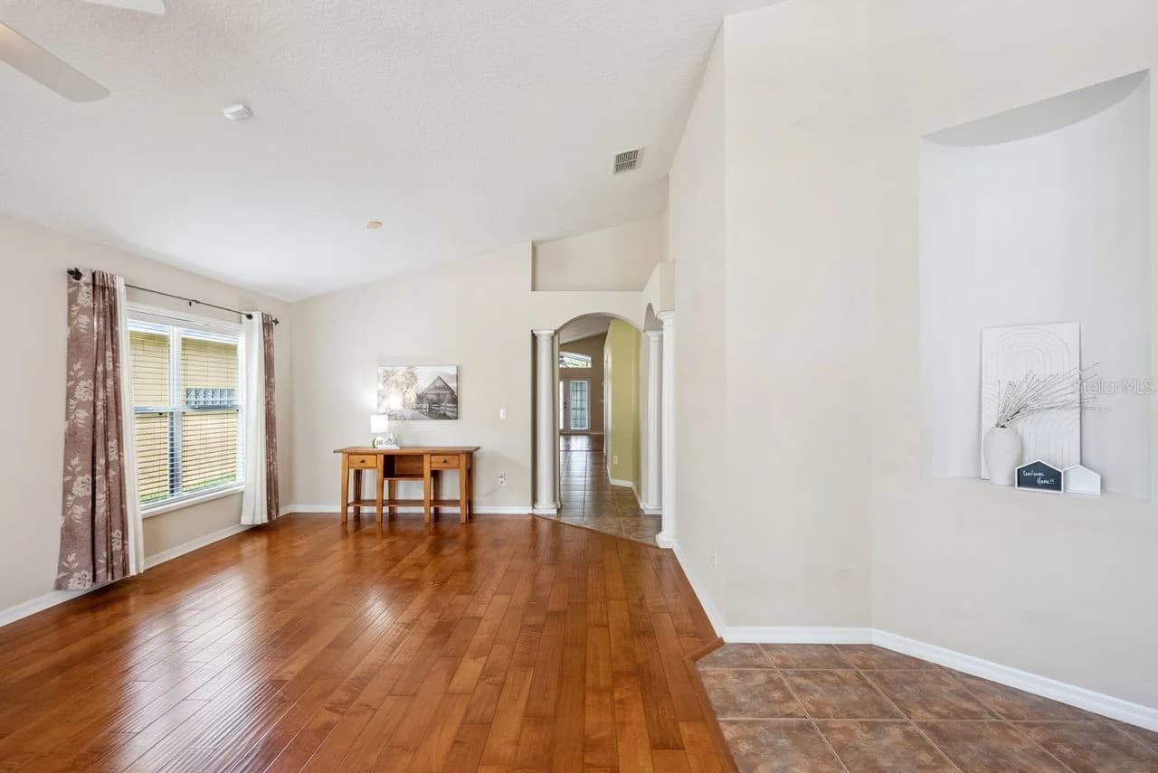 5345 LOS PALMA VISTA Drive, Orlando, FL 32837 3