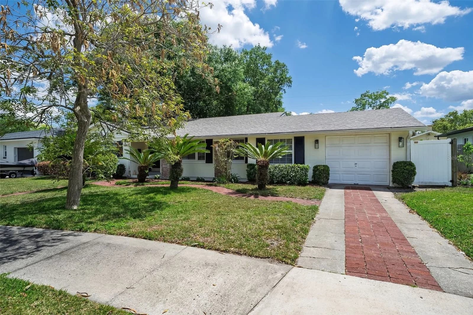 1448 CUMBIE Street, Orlando, FL 32804 3