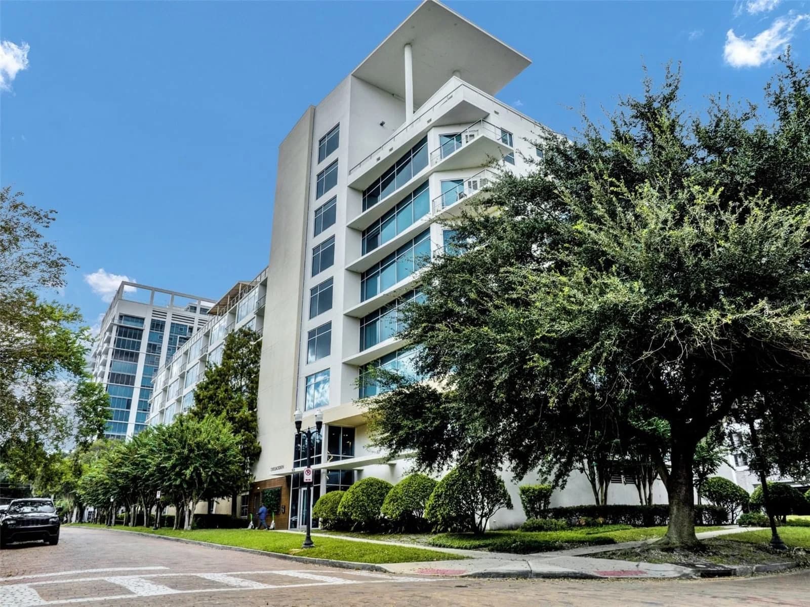 525 JACKSON, Orlando, FL 32801