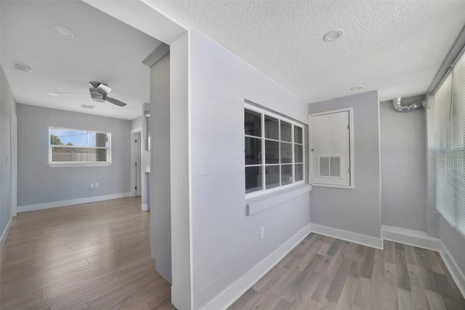 4521 EDGEWATER Drive #1, Orlando, FL 32804 3