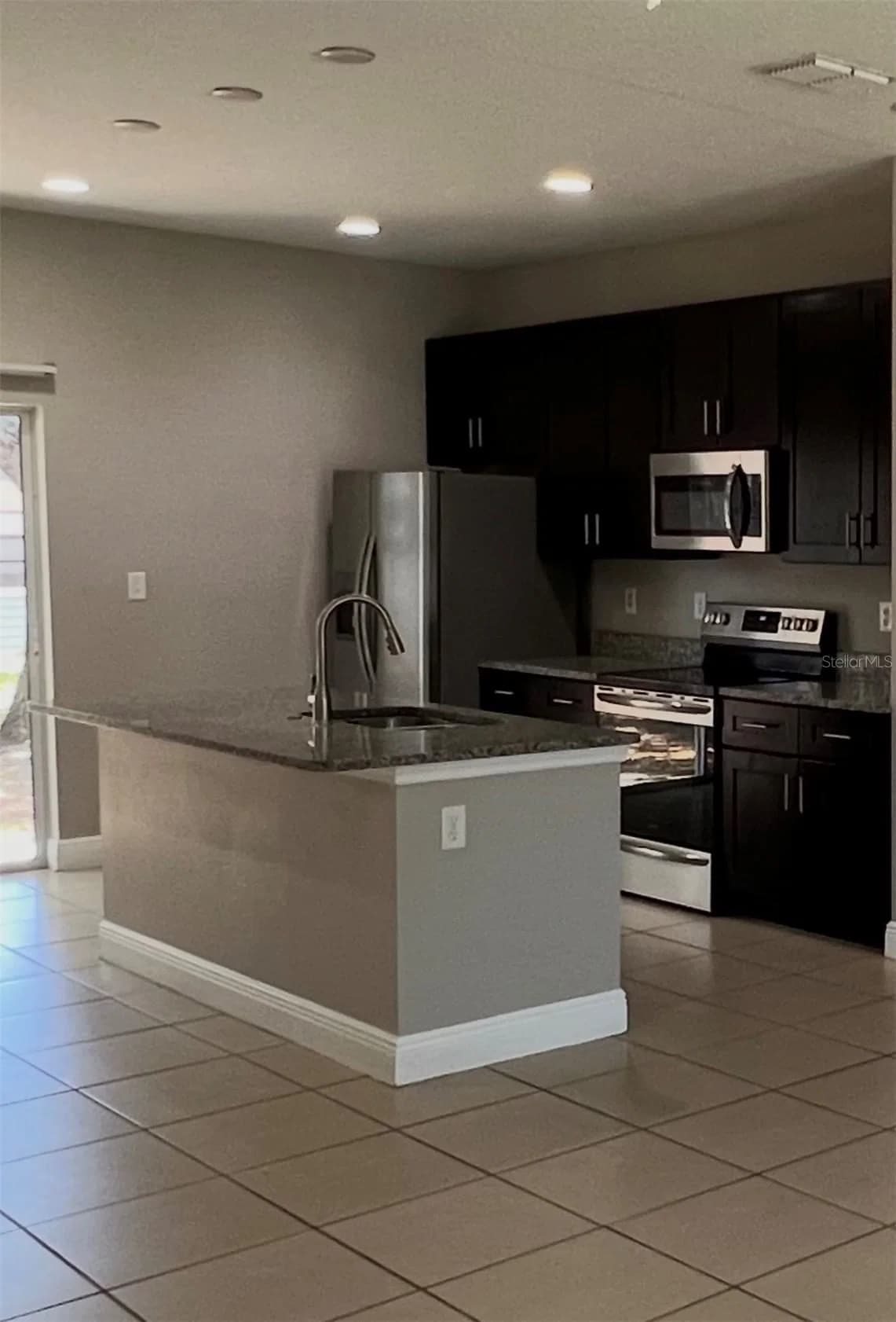 528 FINCH, Kissimmee, FL 34759 2
