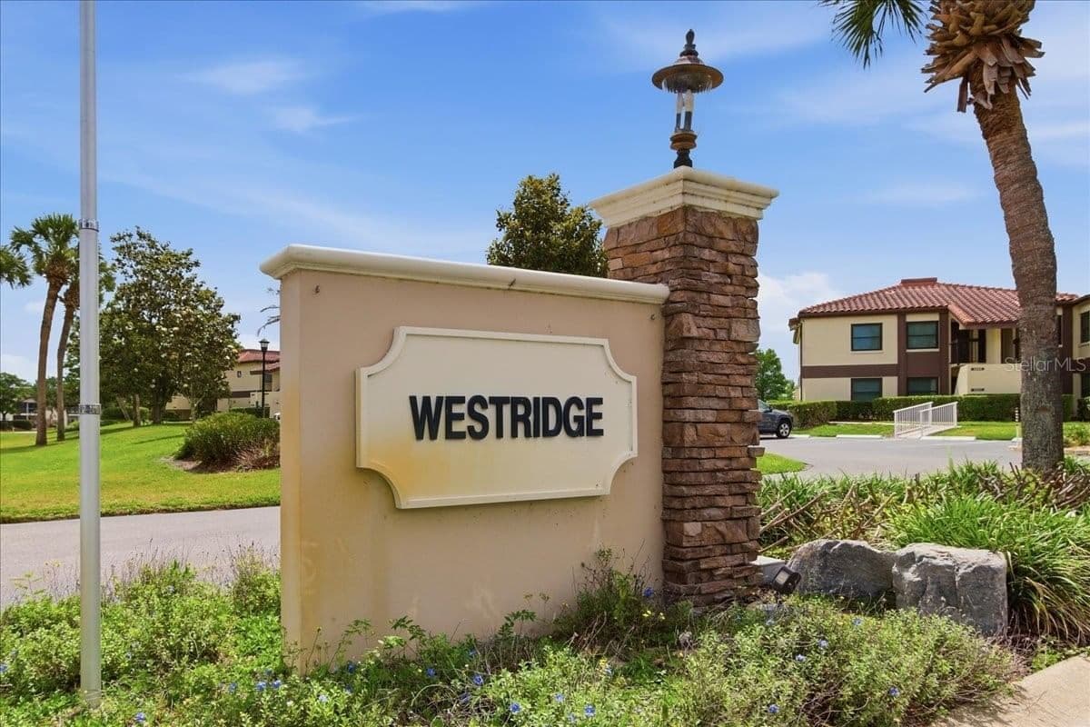 6111 LAKE POINTE Drive #202, Orlando, FL 32822 2