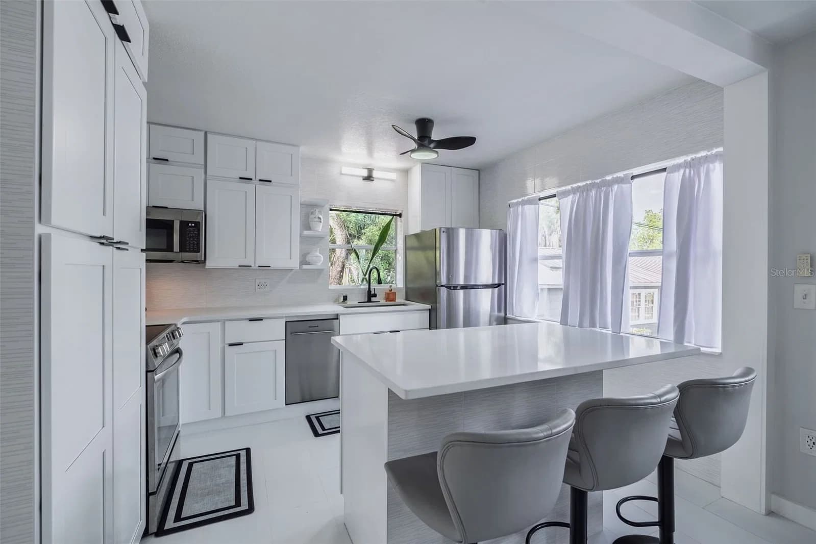1427 ASHER Lane 4
