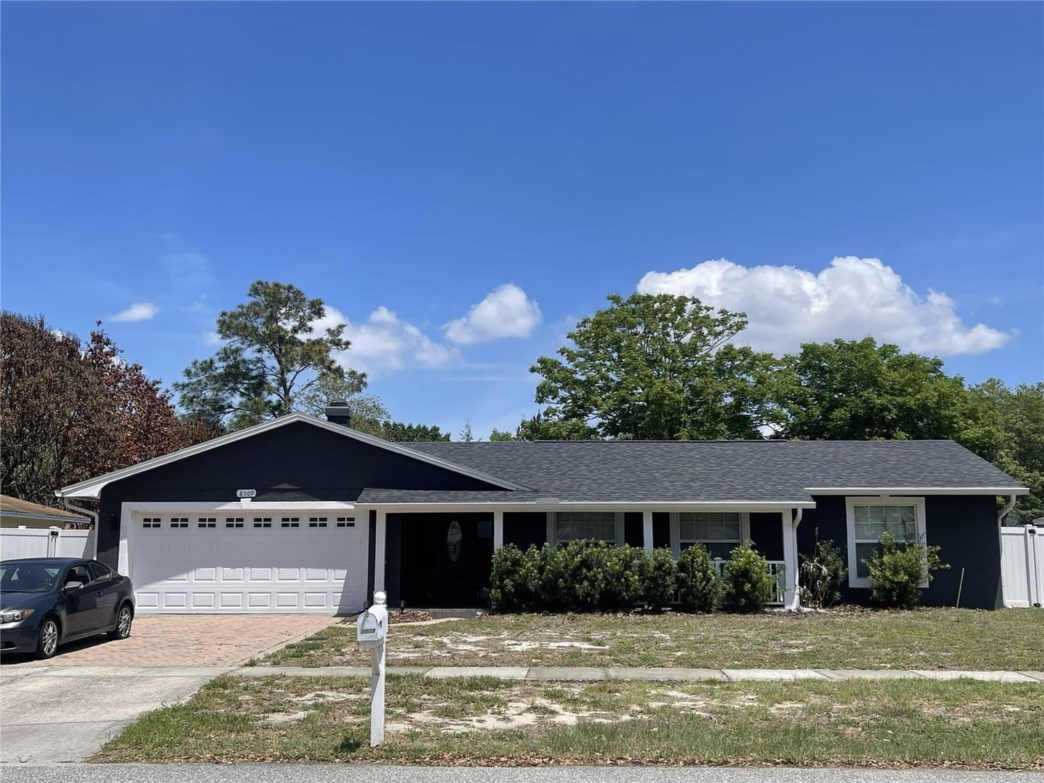8509 SANDBERRY Boulevard, Orlando, FL 32819