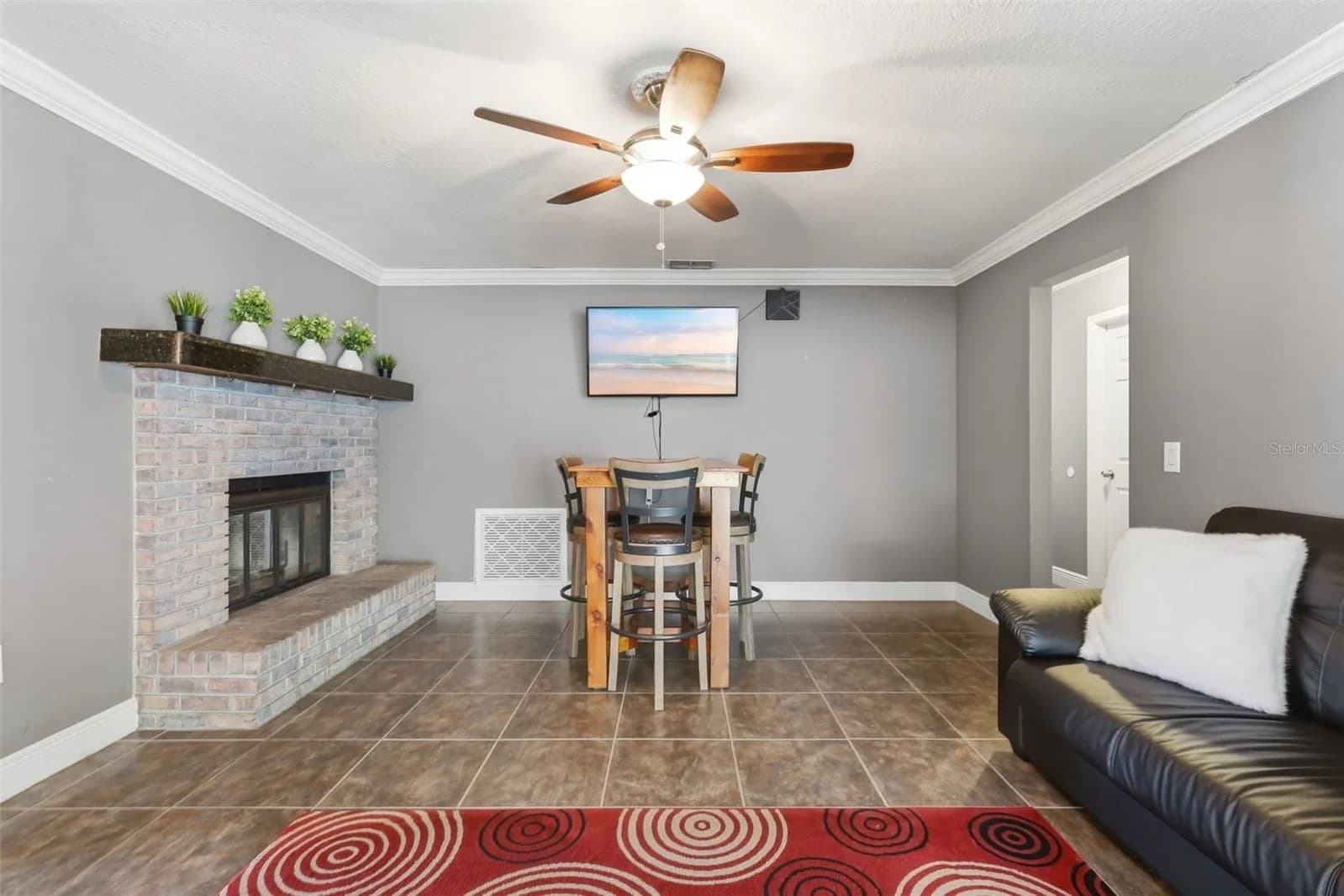 8509 SANDBERRY Boulevard 4